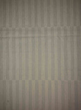 Load image into Gallery viewer, Kilim Vegetable Dye Area Rug 9x12 One of a Kind
