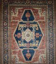 Load image into Gallery viewer, Vegetable Dye Heriz Serapi Large Area Rug 10x14