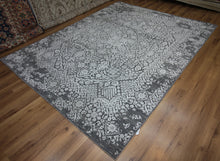 Load image into Gallery viewer, Modern Hand Knotted Oriental Rug 8x10
