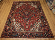 Load image into Gallery viewer, Vintage Wool Heriz Persian Area Rug 8x10