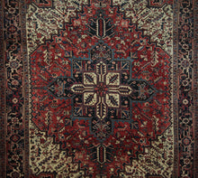 Load image into Gallery viewer, Vintage Wool Heriz Persian Area Rug 8x10