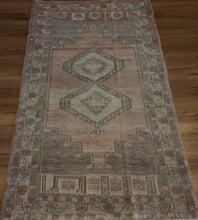 Load image into Gallery viewer, "anatolian rugs" "oushak rugs" "vintage anatolian rug" "oriental rugs" "carpet"