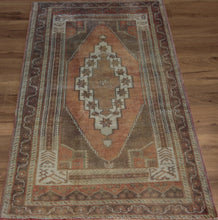 Load image into Gallery viewer, "anatolian rugs" "oushak rugs" "vintage anatolian rug" "oriental rugs" "carpet"