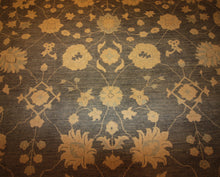 Load image into Gallery viewer, Oushak rugs, chobi rugs, peashawar rugs