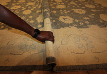 Load image into Gallery viewer, Oushak rugs, chobi rugs, peashawar rugs
