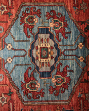 Load image into Gallery viewer, "heriz rug" "heriz serapi rugs for sale" "antique heriz serapi rugs" "heriz rug patterns" "heriz rug value" "persian heriz rug"