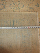 Load image into Gallery viewer, sarouk rug value