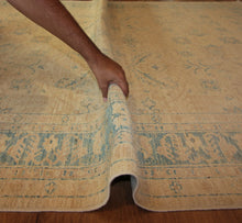 Load image into Gallery viewer, sarouk rug value