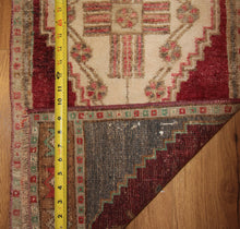 Load image into Gallery viewer, "anatolian rugs" "oushak rugs" "vintage anatolian rug" "oriental rugs" "carpet"