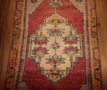 Load image into Gallery viewer, "anatolian rugs" "oushak rugs" "vintage anatolian rug" "oriental rugs" "carpet"