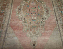Load image into Gallery viewer, Vintage Wool Anatolian Oriental Area Rug 6x9 One of a Kind
