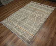Load image into Gallery viewer, Tribal Geometric Moroccan Wool Rug 5x7 One of a Kind
