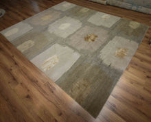 Load image into Gallery viewer, Vegetable Dye Nepalese Handmade Wool Rug 8x10 One of a Kind
