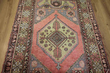 Load image into Gallery viewer, Anatolian Turkish Rug 4x6 Unique Borders One of a Kind
