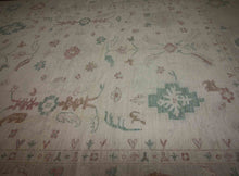 Load image into Gallery viewer, Handmade Floral Oushak Vegetable Dye Large Rug 10x14
