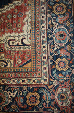 Load image into Gallery viewer, Vegetable Dye Heriz Serapi Large Area Rug 10x14
