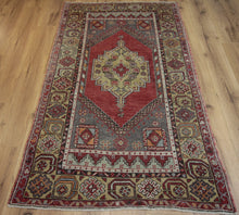 Load image into Gallery viewer, "anatolian rugs" "oushak rugs" "vintage anatolian rug" "oriental rugs" "carpet"
