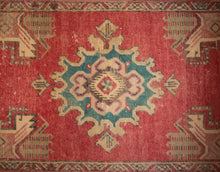 Load image into Gallery viewer, "anatolian rugs for sale" "oushak rugs" "vintage anatolian rug" "oriental rugs" "carpet" "famous carpets"
