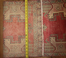 Load image into Gallery viewer, "anatolian rugs for sale" "oushak rugs" "vintage anatolian rug" "oriental rugs" "carpet" "famous carpets"
