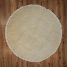 Load image into Gallery viewer, round rugs, round area rugs, "chobi rugs " "chobi rugs charlotte"
