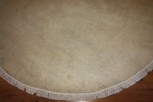 Load image into Gallery viewer, round rugs, round area rugs, "chobi rugs " "chobi rugs charlotte"
